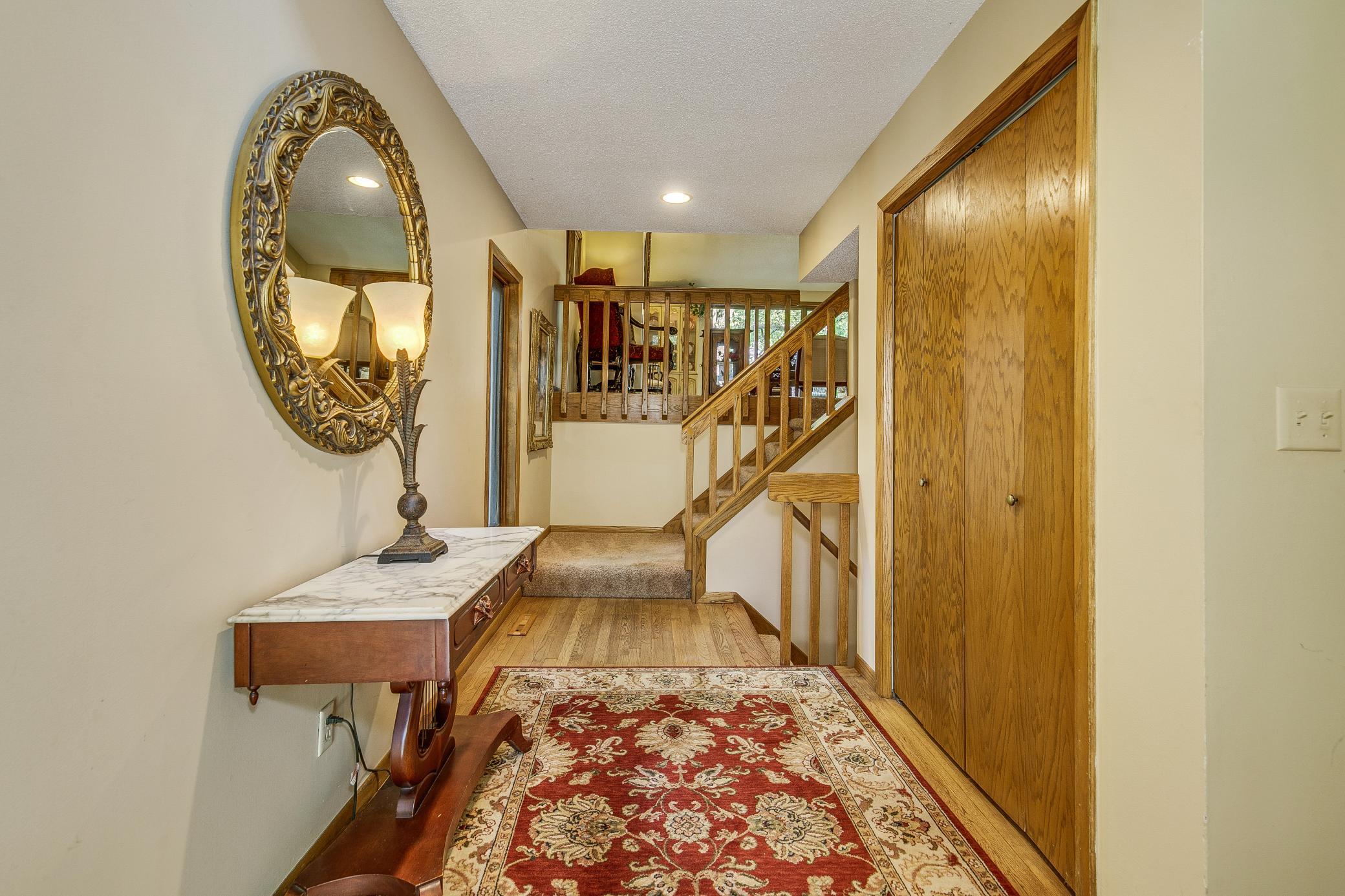 6831 Stonewood Court Eden Prairie, MN 55346 - Photo 7 of 48