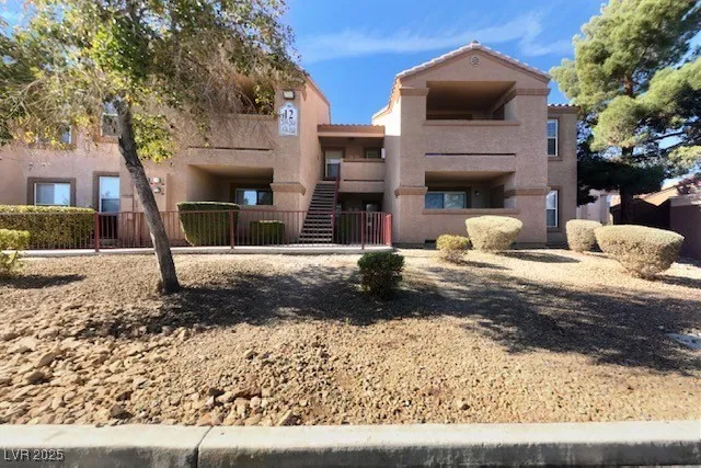 $1,150 | 1150 North Buffalo Drive, Unit 2040, Las Vegas, NV 89128