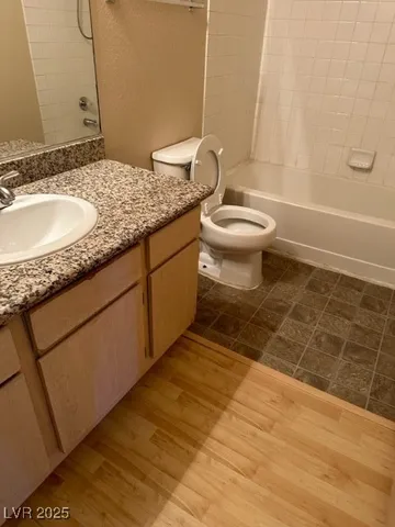 $1,150 | 1150 North Buffalo Drive, Unit 2040, Las Vegas, NV 89128