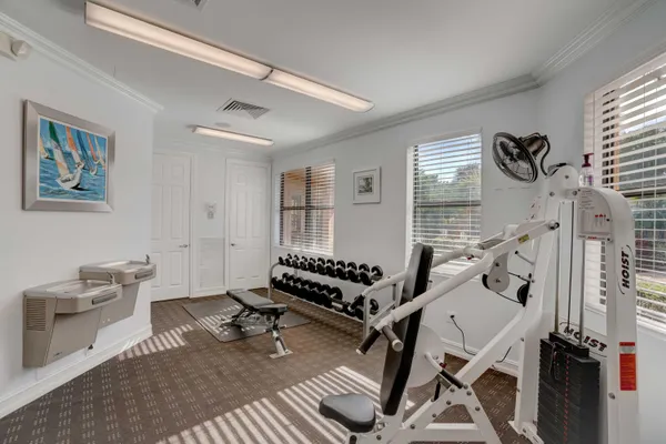 $2,900 | 400 Uno Lago Drive, Unit 204, Juno Beach, FL 33408