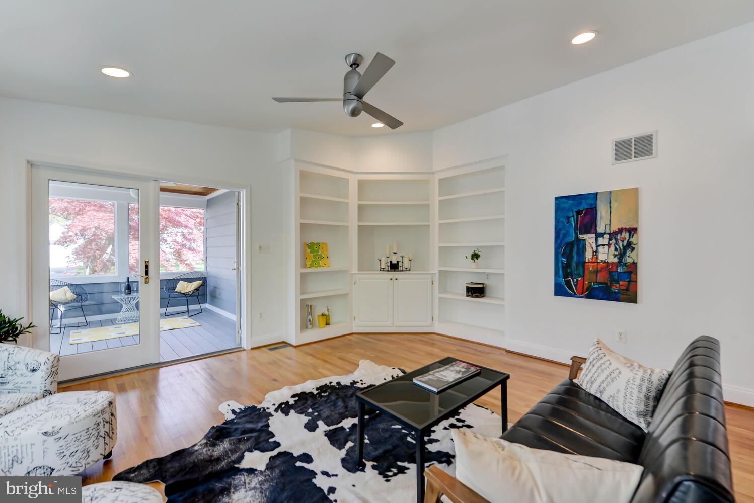 5204 Andover Road Chevy Chase, MD 20815 - Photo 13 of 49