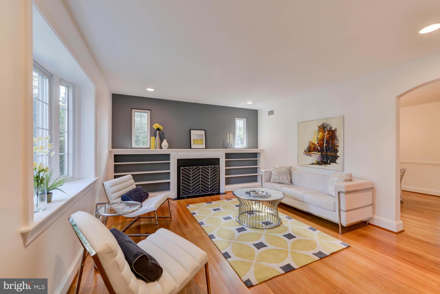 5204 Andover Road Chevy Chase, MD 20815 - Photo 4 of 49