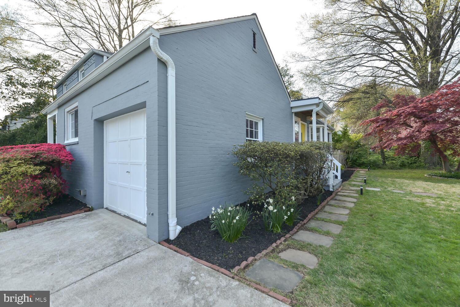 5204 Andover Road Chevy Chase, MD 20815 - Photo 37 of 49