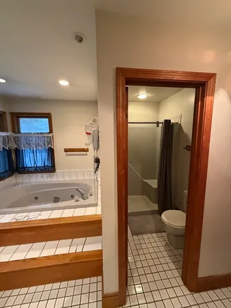 $689,000 | 316 Walnut Plain Road, Rochester, MA 02770