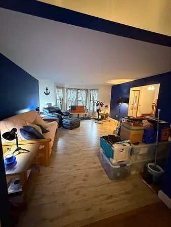 $689,000 | 316 Walnut Plain Road, Rochester, MA 02770