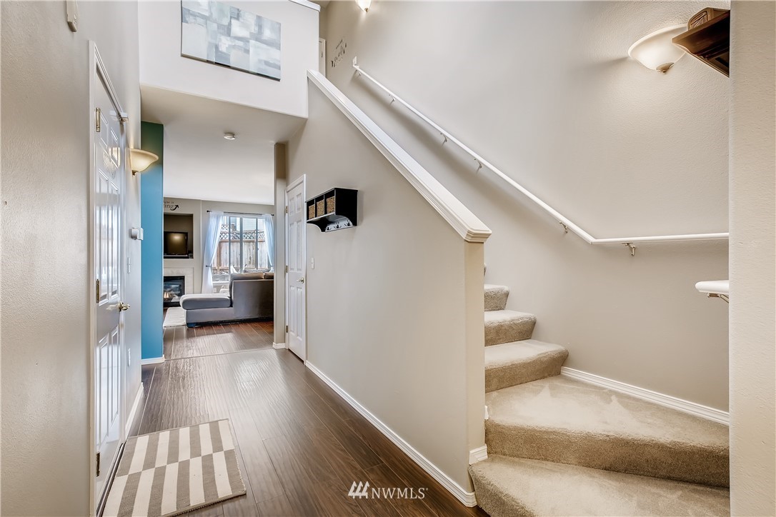 2901 Southeast 10th Street, Unit 1005 Renton, WA 98058 - Photo 3 of 15 Gallery Image 3