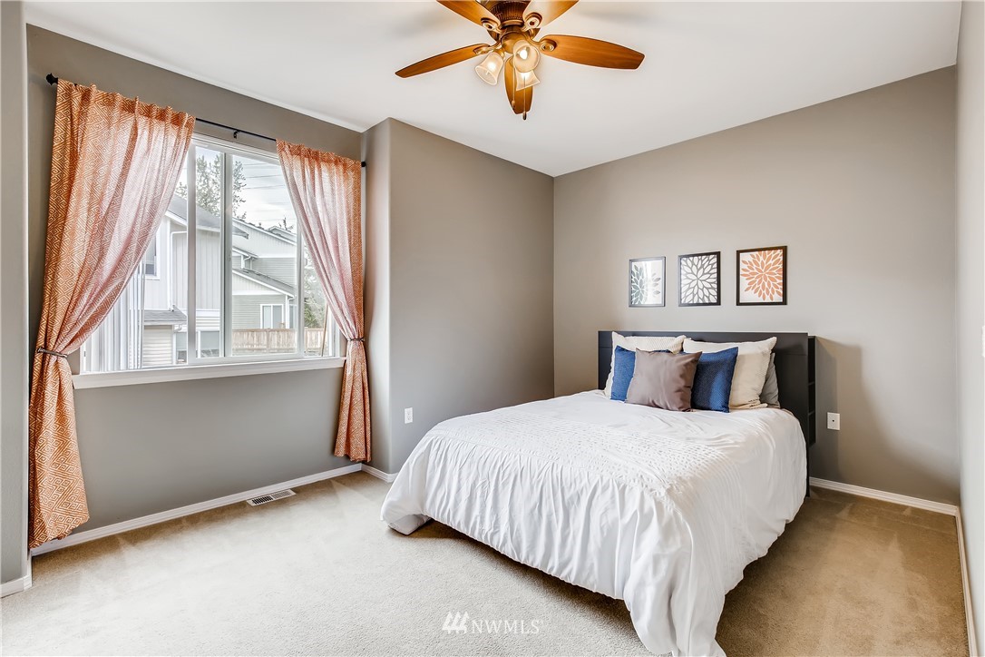2901 Southeast 10th Street, Unit 1005 Renton, WA 98058 - Photo 6 of 15 Gallery Image 6