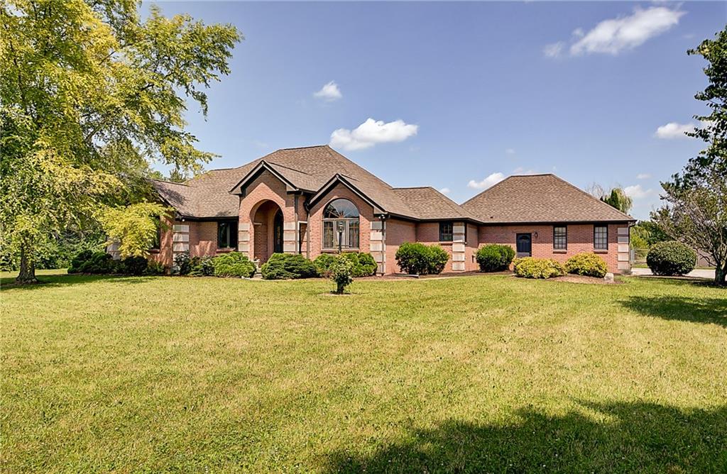 9860 South McGregor Road Indianapolis, IN 46259 - Photo 1 of 24 Gallery Image 1