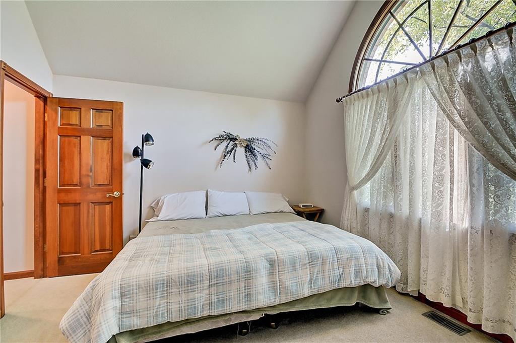 9860 South McGregor Road Indianapolis, IN 46259 - Photo 13 of 24 Gallery Image 13