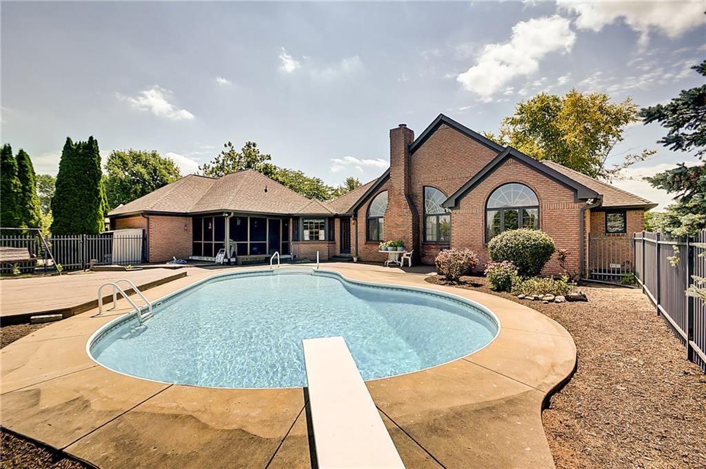 9860 South McGregor Road Indianapolis, IN 46259 - Photo 21 of 24 Gallery Image 21