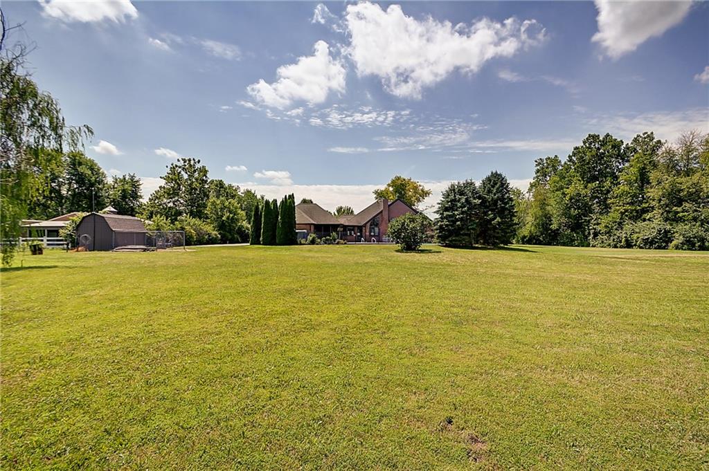 9860 South McGregor Road Indianapolis, IN 46259 - Photo 22 of 24 Gallery Image 22
