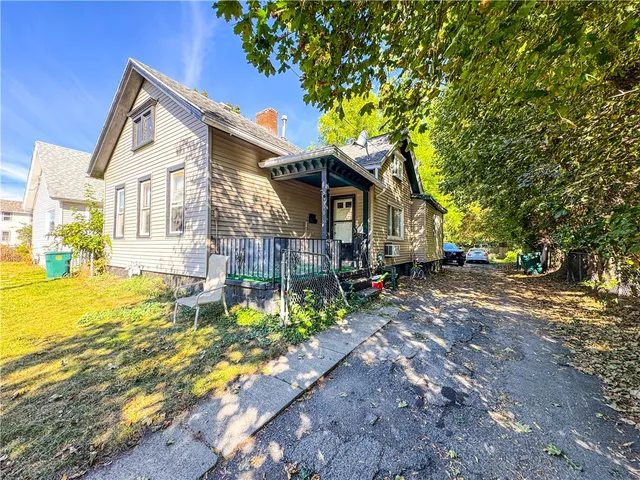 $74,900 | 706 Smith Street, Rochester, NY 14606