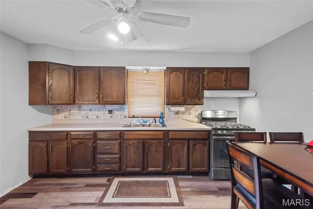 $100,000 | 504 South Morrison Avenue, Collinsville, IL 62234