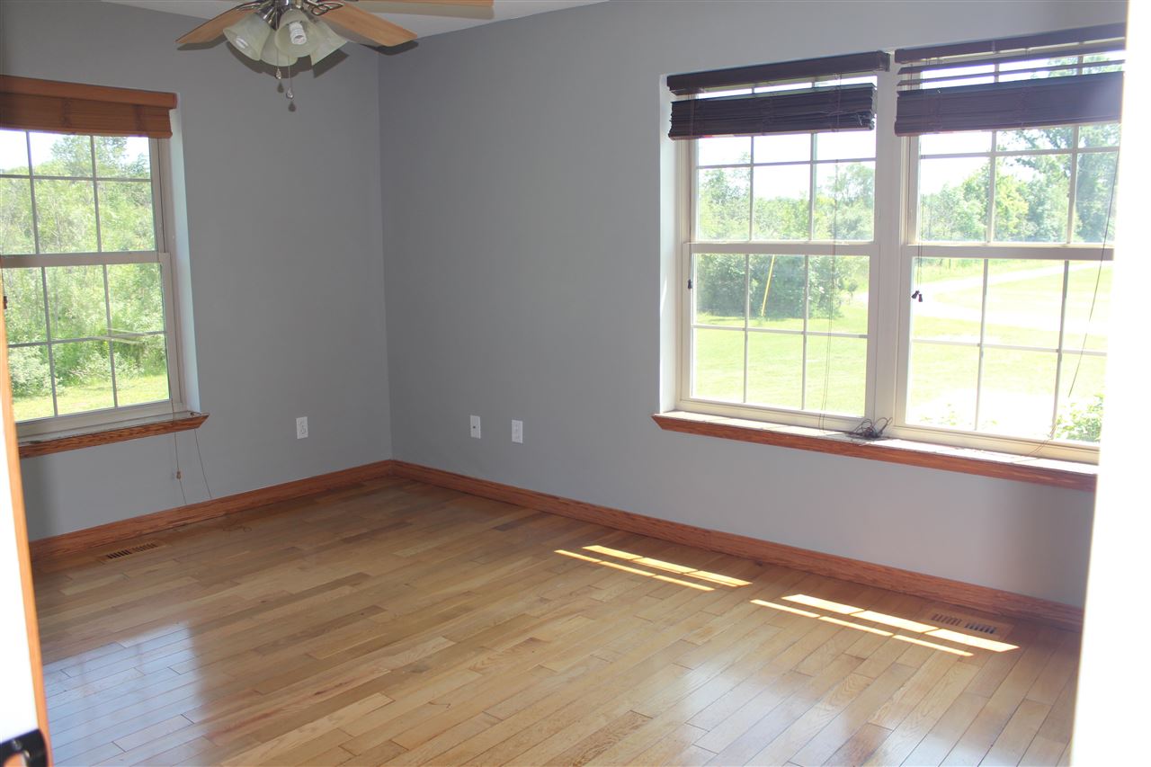 125 South Alamando Road Shepherd, MI 48883 - Photo 23 of 26 1890467-22.JPG