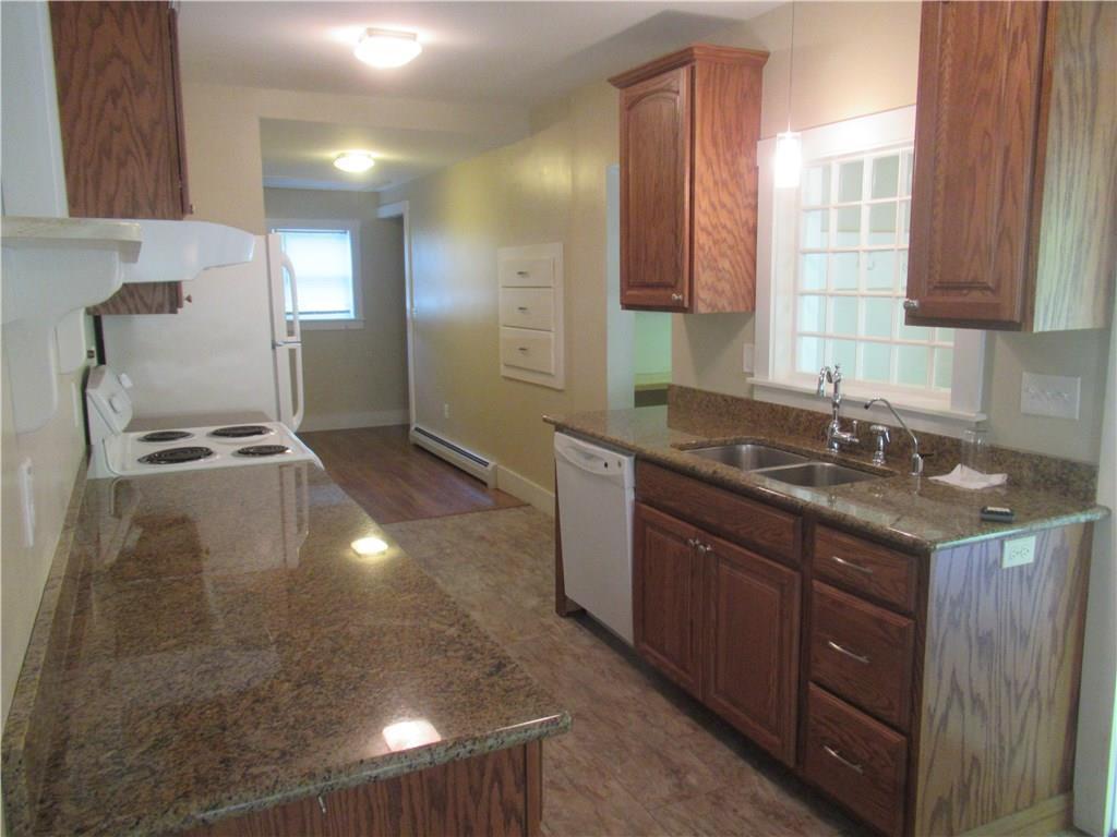90 Mineral Spring Road Windham, ME 04062 - Photo 10 of 30 Kitchen