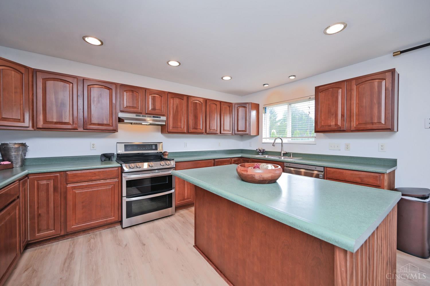 7705 Hunters Trail Mason, OH 45040 - Photo 21 of 62