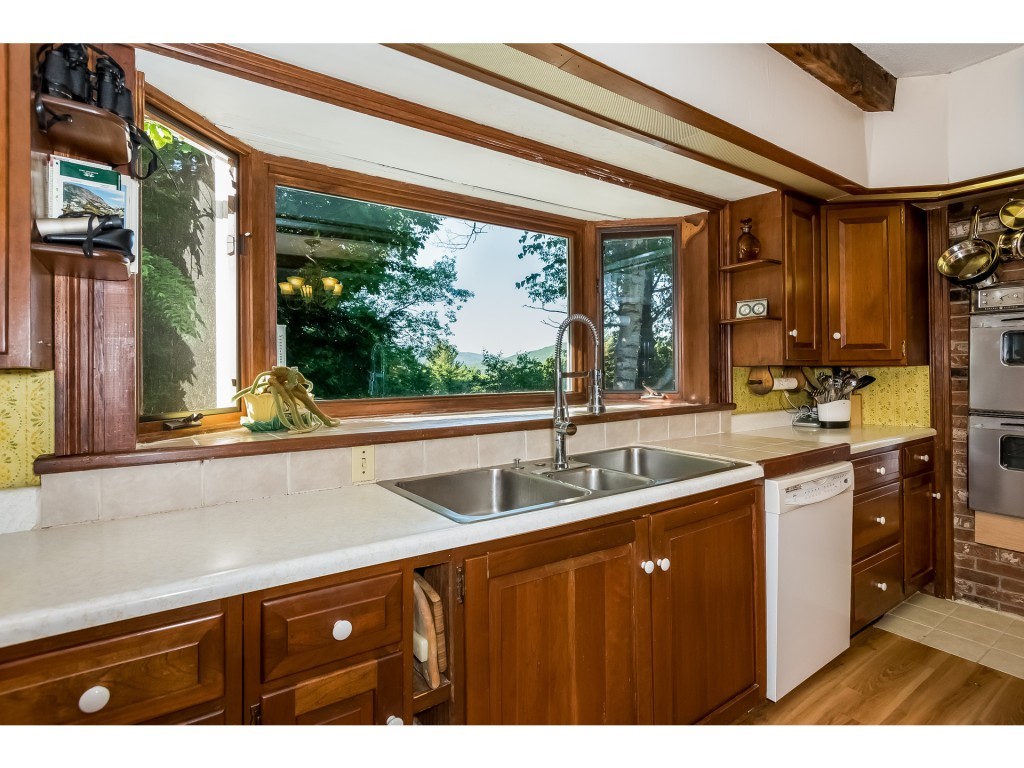 123 Town Pound Road Campton, NH 03223 - Photo 12 of 36 Gallery Image 12