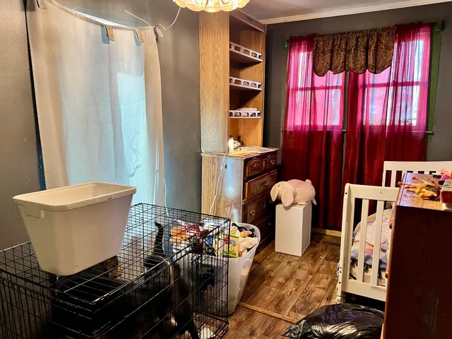 $24,900 | 843 East Seminary Avenue, Hoopeston, IL 60942