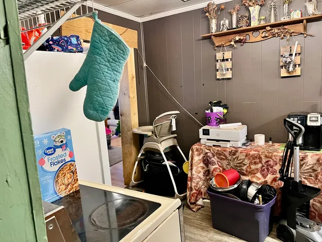 $24,900 | 843 East Seminary Avenue, Hoopeston, IL 60942