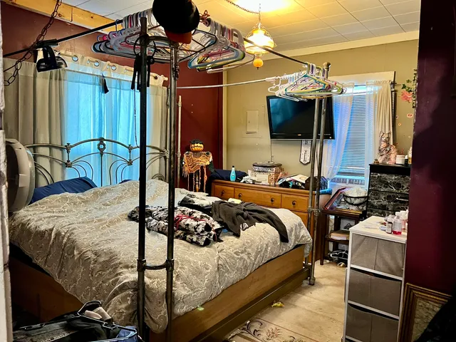 $24,900 | 843 East Seminary Avenue, Hoopeston, IL 60942