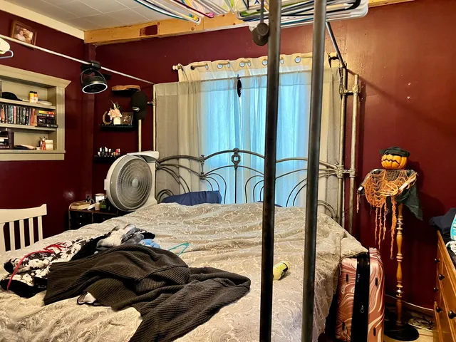 $24,900 | 843 East Seminary Avenue, Hoopeston, IL 60942