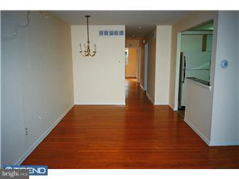 440 Tomlinson Road Philadelphia, PA 19116 - Photo 3 of 8 Dining Room