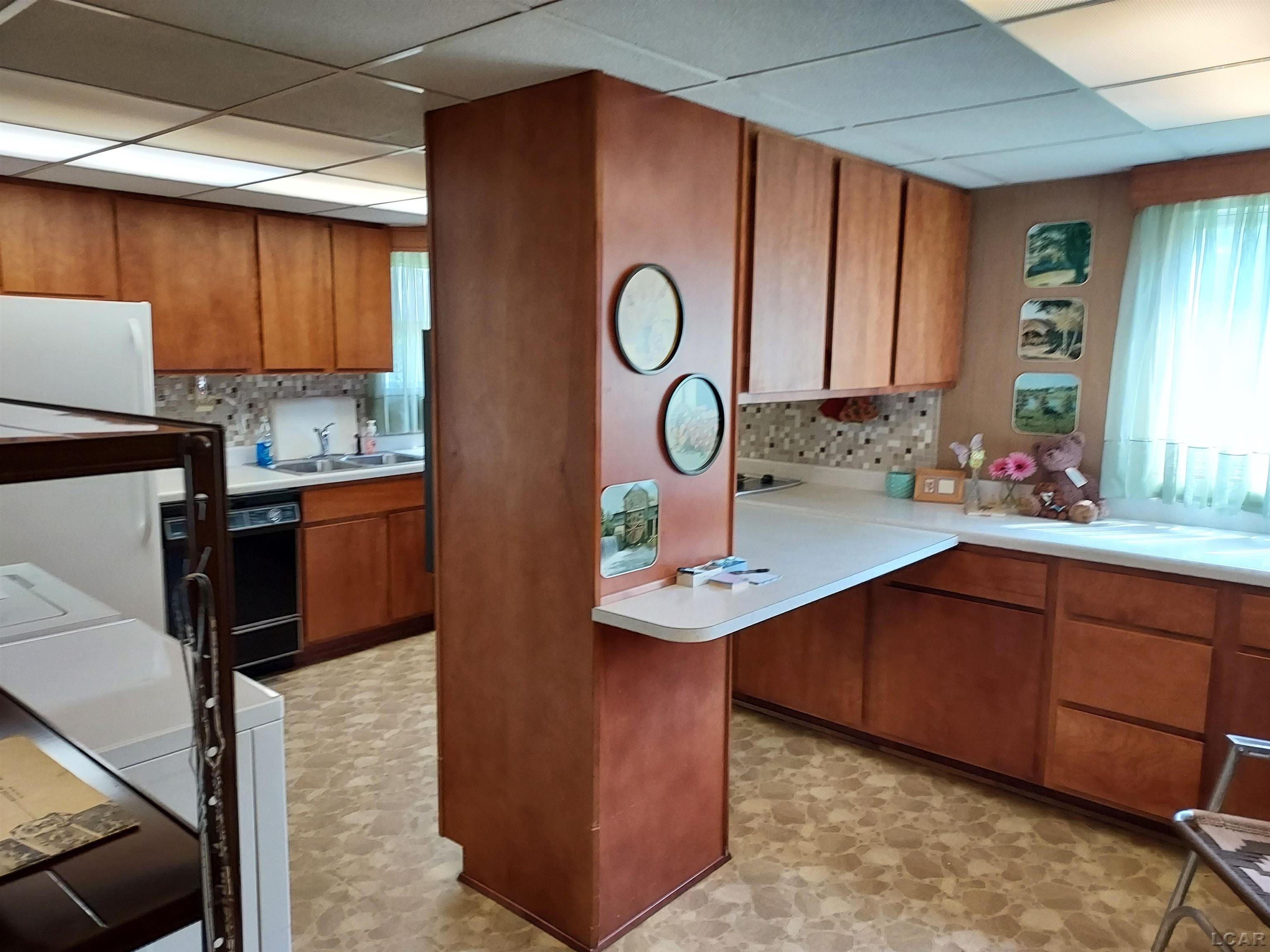 13140 Hoxie Road Addison, MI 49220 - Photo 6 of 17