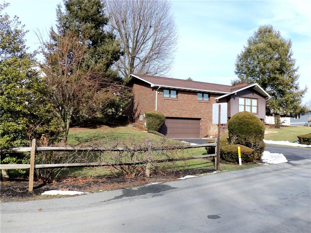 145 Wren Way Washington, PA 15301 - Photo 2 of 37