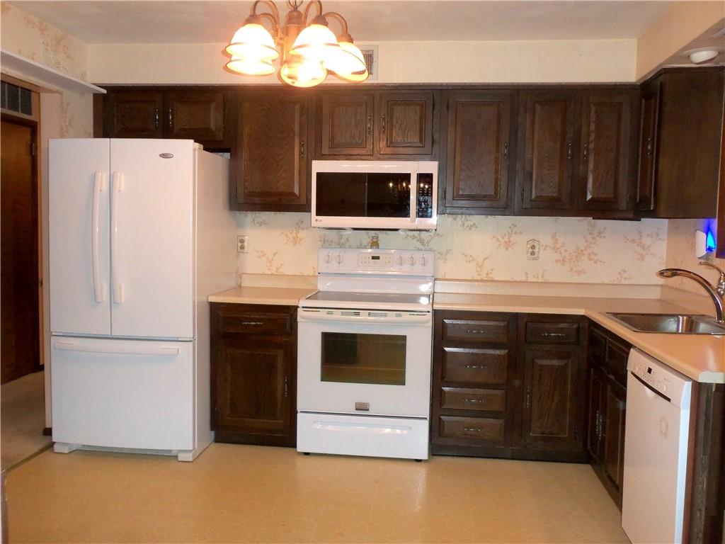 145 Wren Way Washington, PA 15301 - Photo 7 of 37