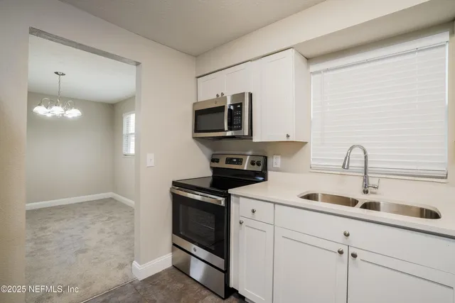 $1,620 | 583 Madeira Drive, Orange Park, FL 32073