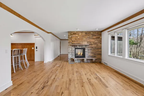 $599,000 | 609 Waterman Circle, Edina, MN 55343