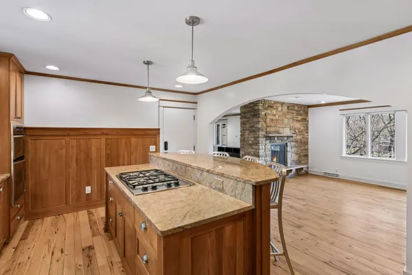 $599,000 | 609 Waterman Circle, Edina, MN 55343