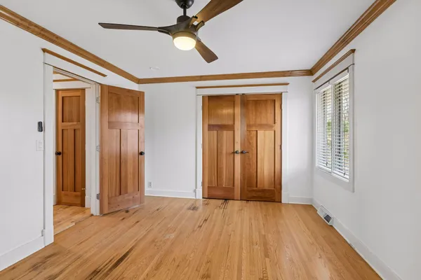 $599,000 | 609 Waterman Circle, Edina, MN 55343