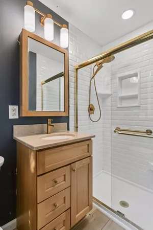 $599,000 | 609 Waterman Circle, Edina, MN 55343