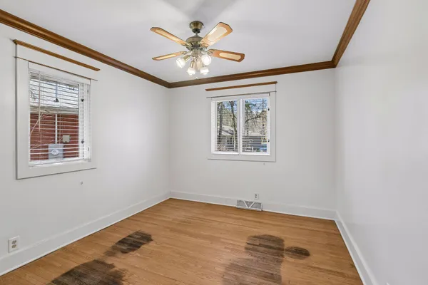 $599,000 | 609 Waterman Circle, Edina, MN 55343