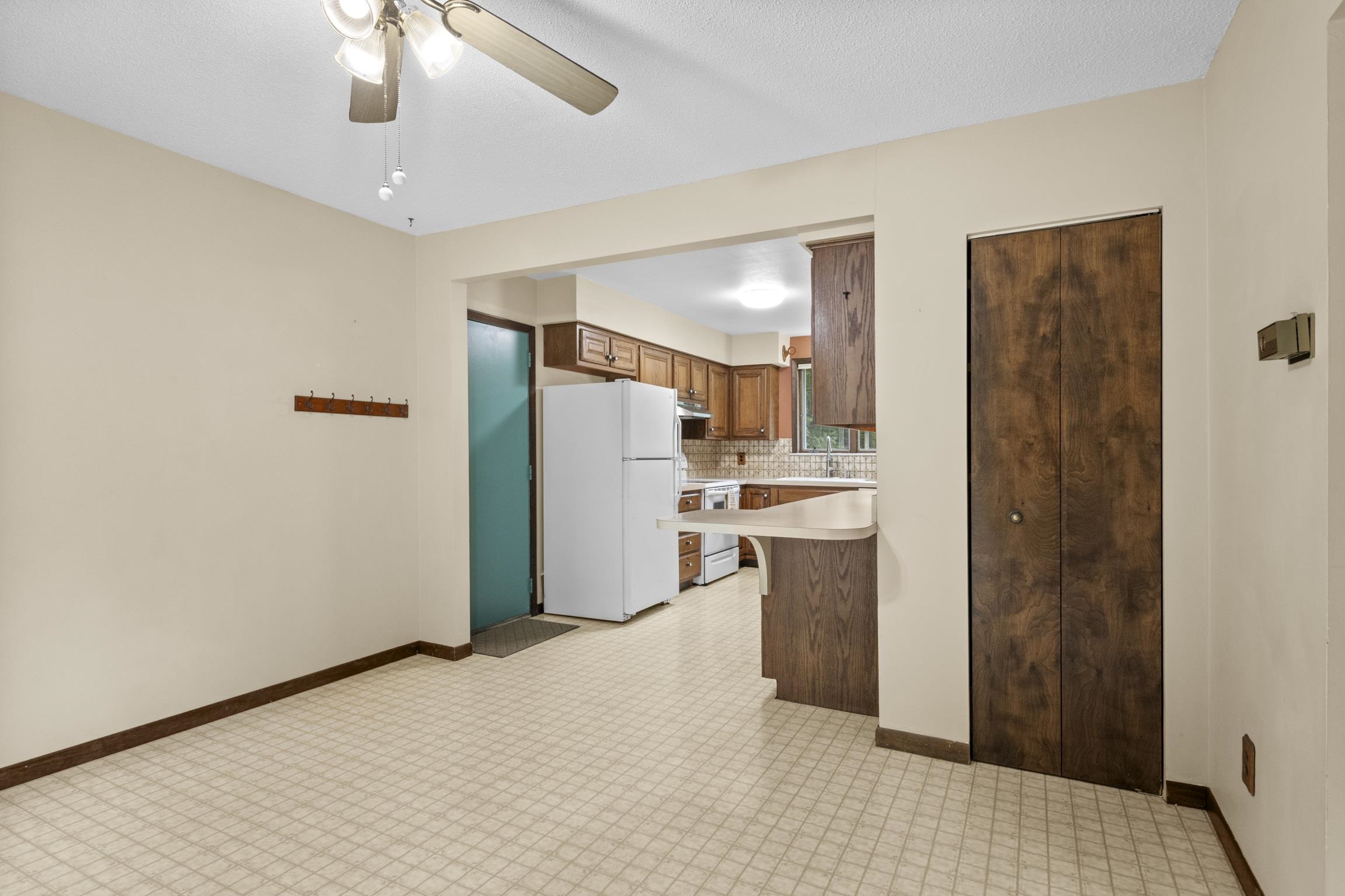 11531 South Tower Road Maple City, MI 49664 - Photo 17 of 54