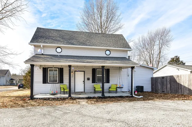 $210,000 | 2336 North B Street, Elwood, IN 46036