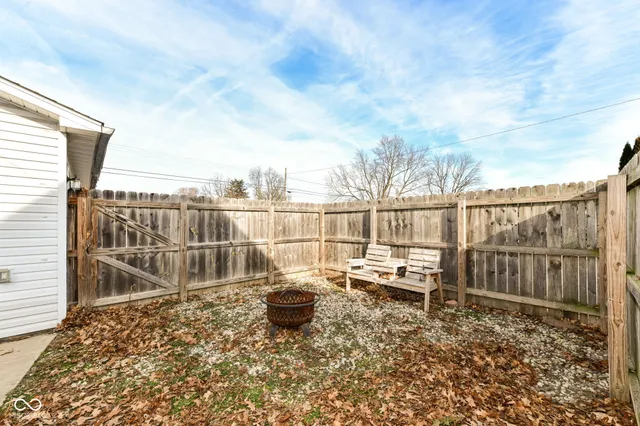 $210,000 | 2336 North B Street, Elwood, IN 46036