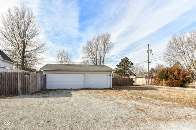 $210,000 | 2336 North B Street, Elwood, IN 46036