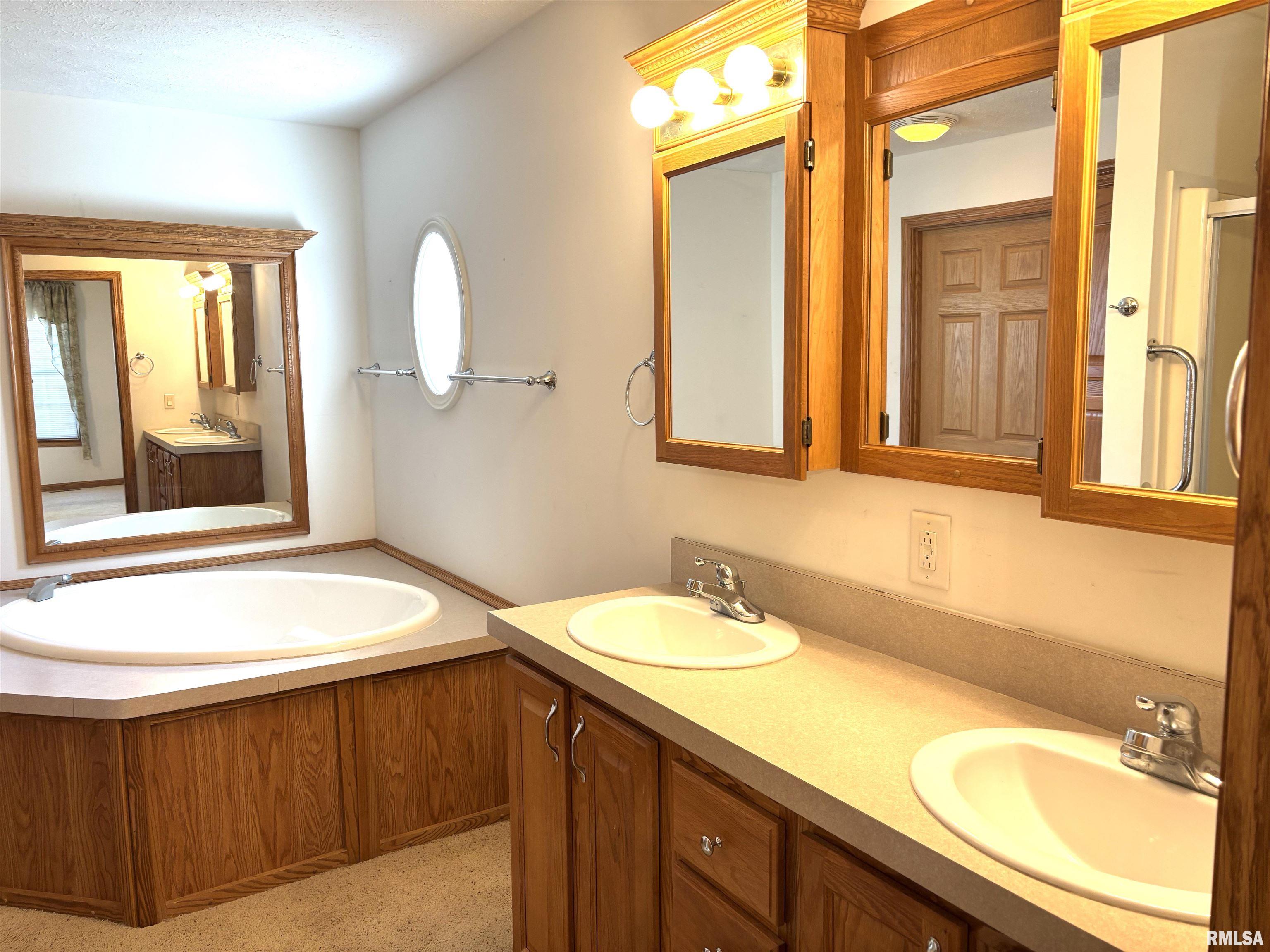 2800 Vía Rosso, Unit 134 Springfield, IL 62703 - Photo 26 of 64 Gallery Image 26