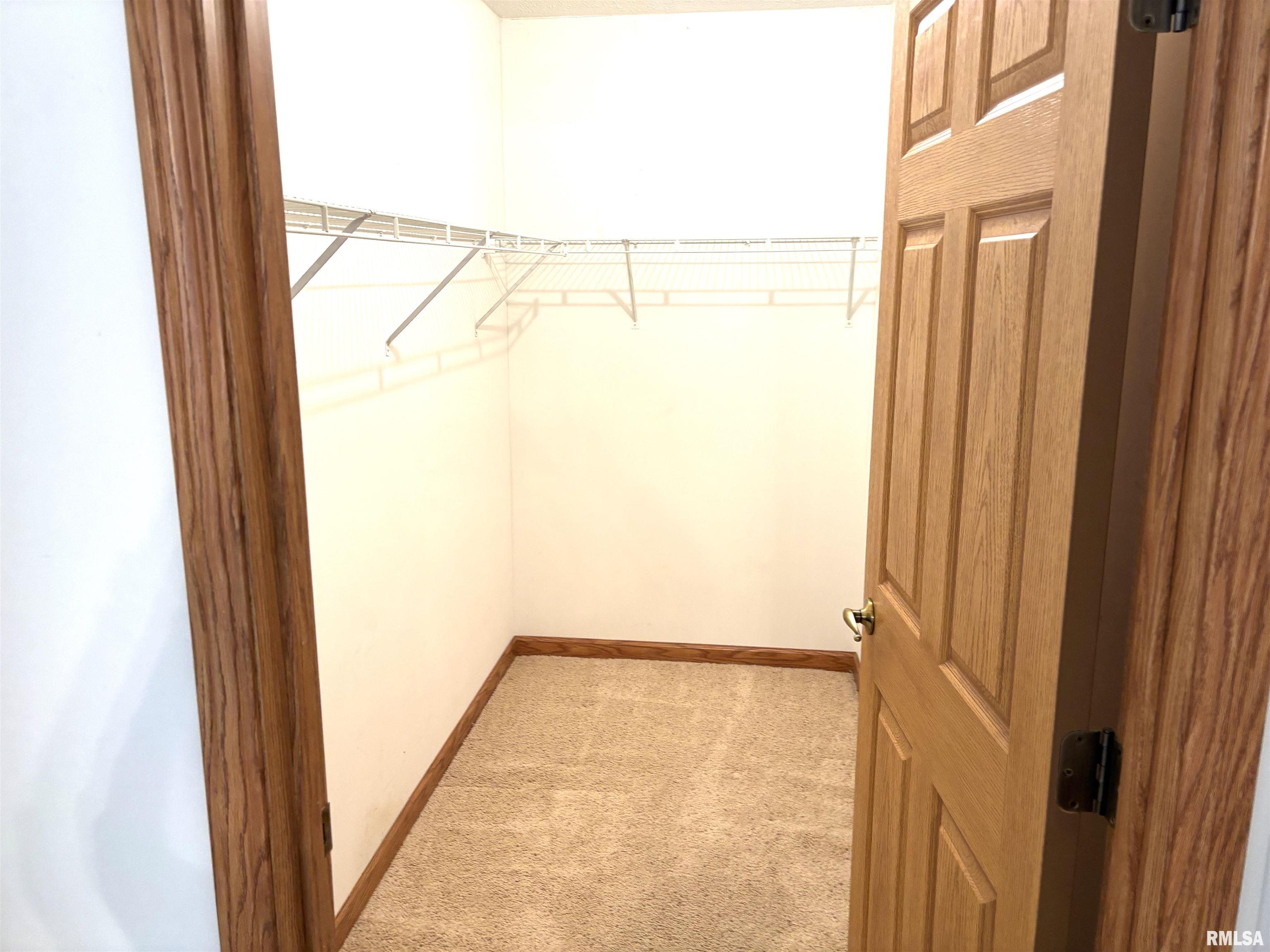 2800 Vía Rosso, Unit 134 Springfield, IL 62703 - Photo 31 of 64 Gallery Image 31