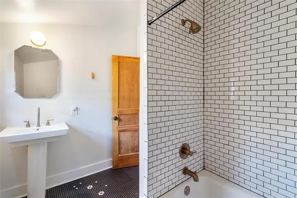 $1,900 | 2721 Philip Street, New Orleans, LA 70113