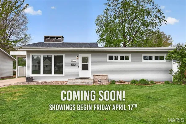 $250,000 | 1914 Zschokke Street, Highland, IL 62249