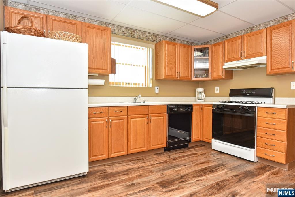 31 Smith Street Waldwick, NJ 07463 - Photo 30 of 42