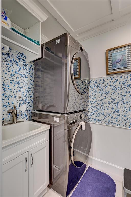 571 Ranger Lane Longboat Key, FL 34228 - Photo 33 of 89 Gallery Image 33