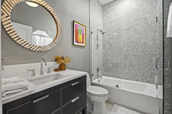 $3,750,000 | 118 North Village Way, Jupiter, FL 33458