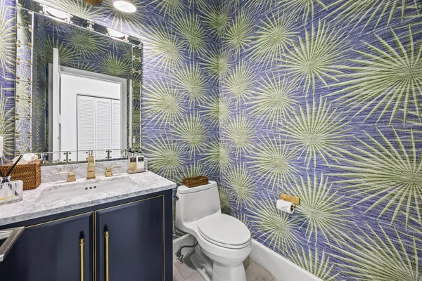 $3,750,000 | 118 North Village Way, Jupiter, FL 33458