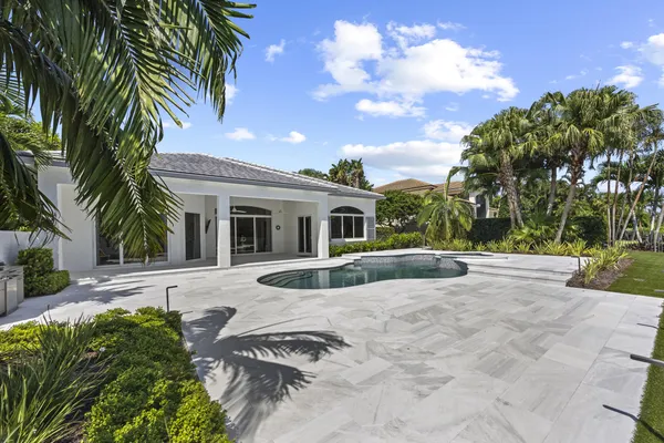 $3,750,000 | 118 North Village Way, Jupiter, FL 33458