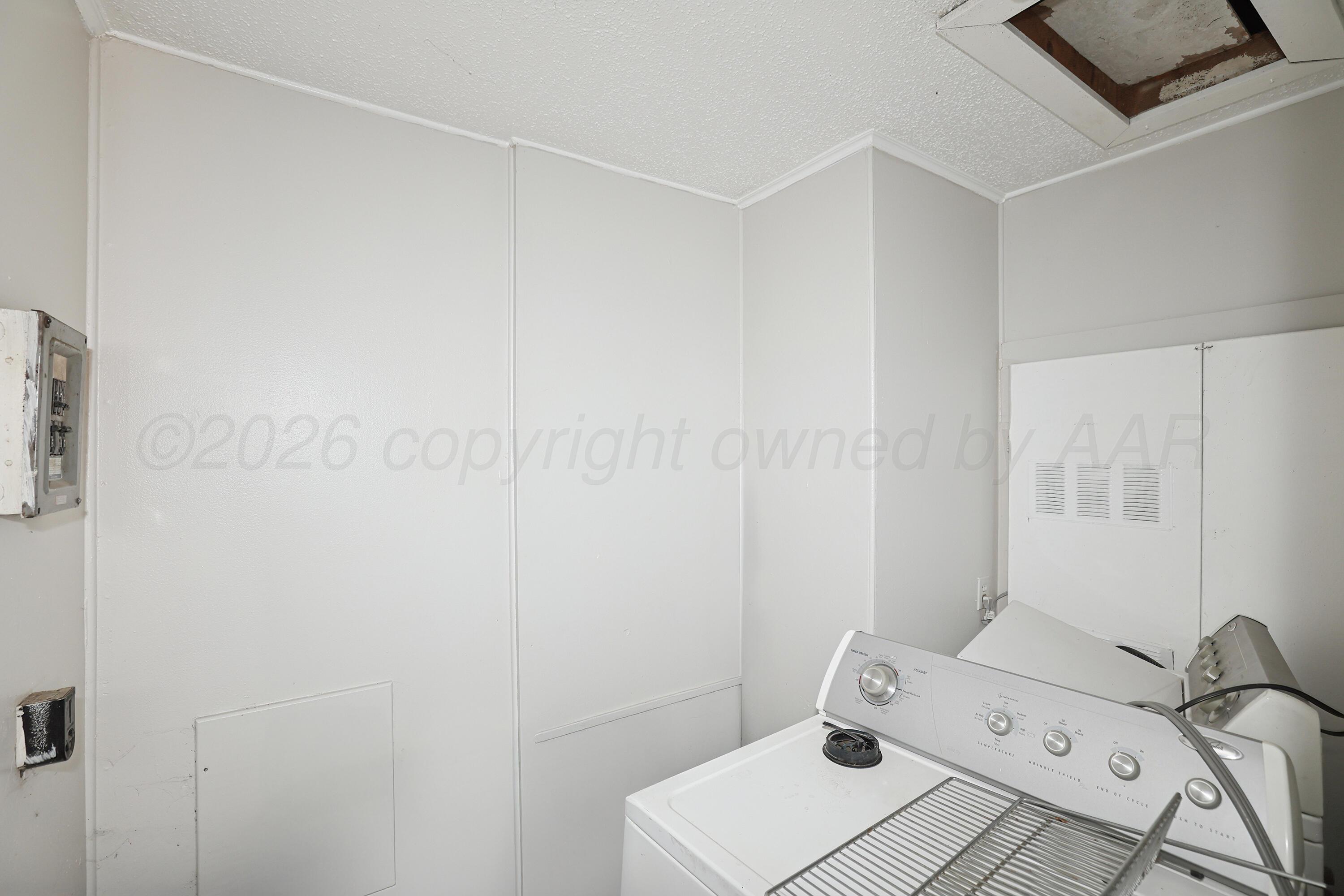 1429 Trigg Street Amarillo, TX 79104 - Photo 18 of 21 18-Utility