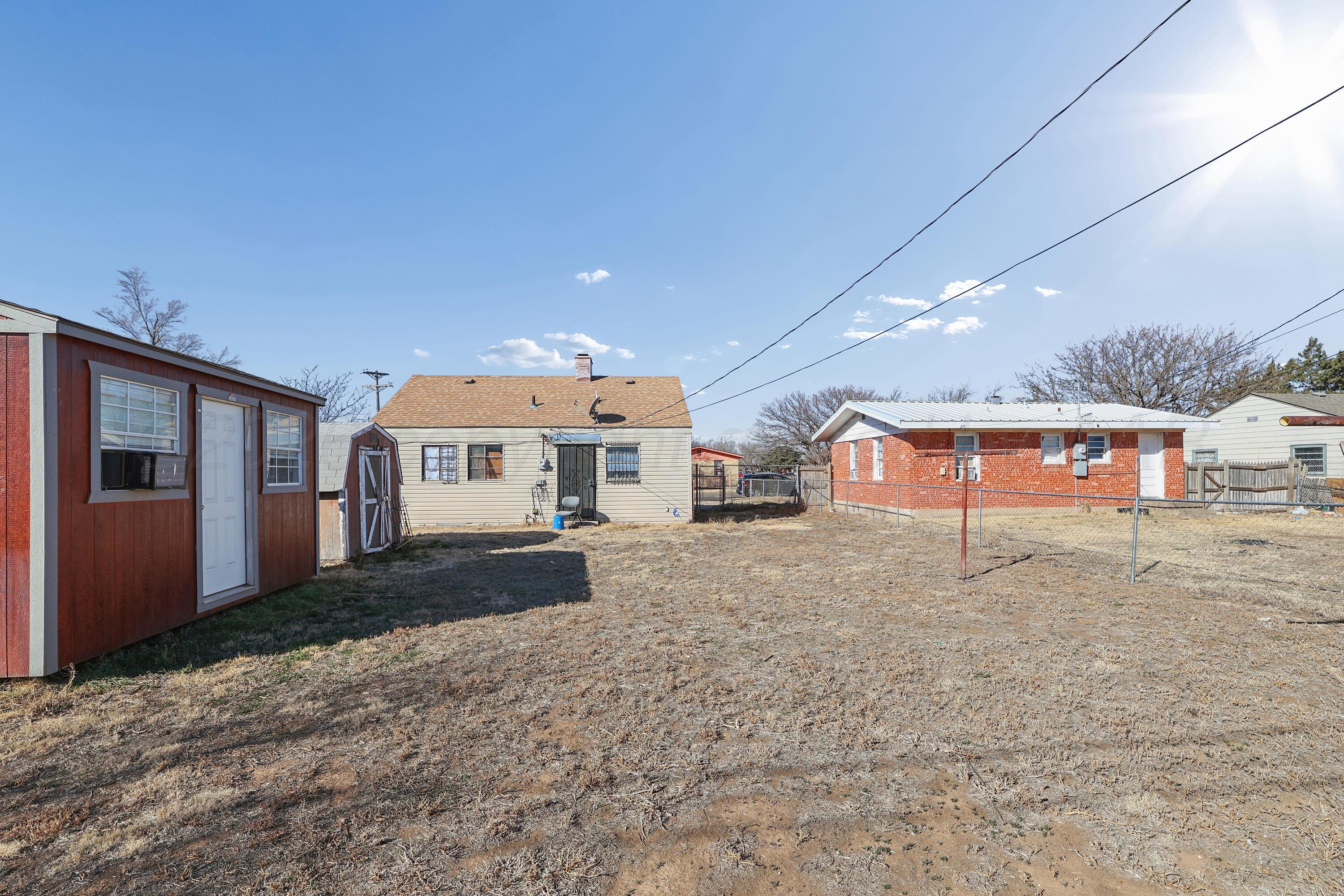 1429 Trigg Street Amarillo, TX 79104 - Photo 20 of 21 20-Backyard